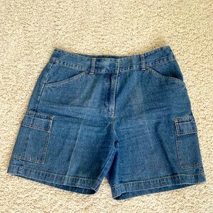 90’s style cargo shorts by Liz Claiborne, size 10